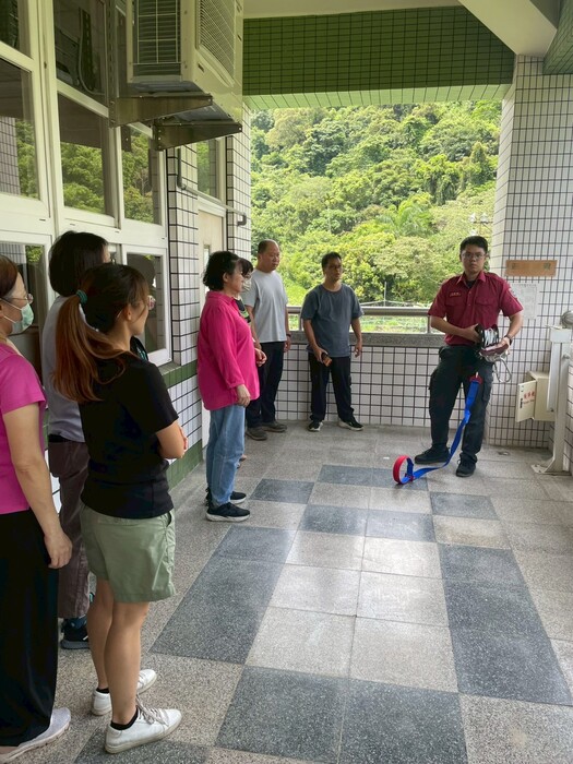 防災防火暨防空避難宣導演練圖片